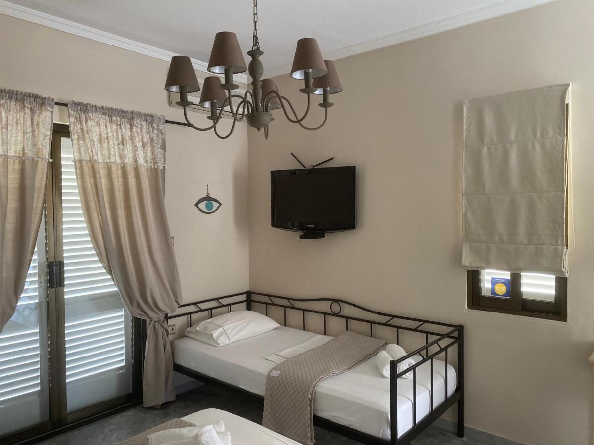 Aelia Houses Agia Marina  Екстериор снимка