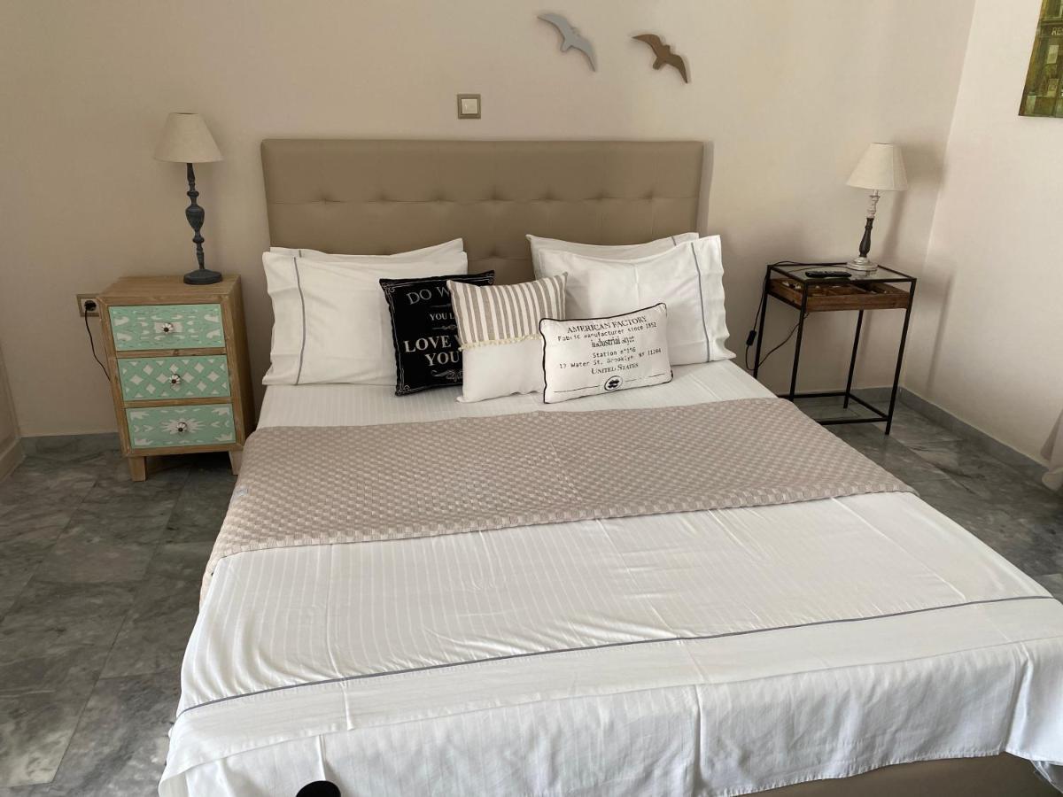 Aelia Houses Agia Marina  Екстериор снимка
