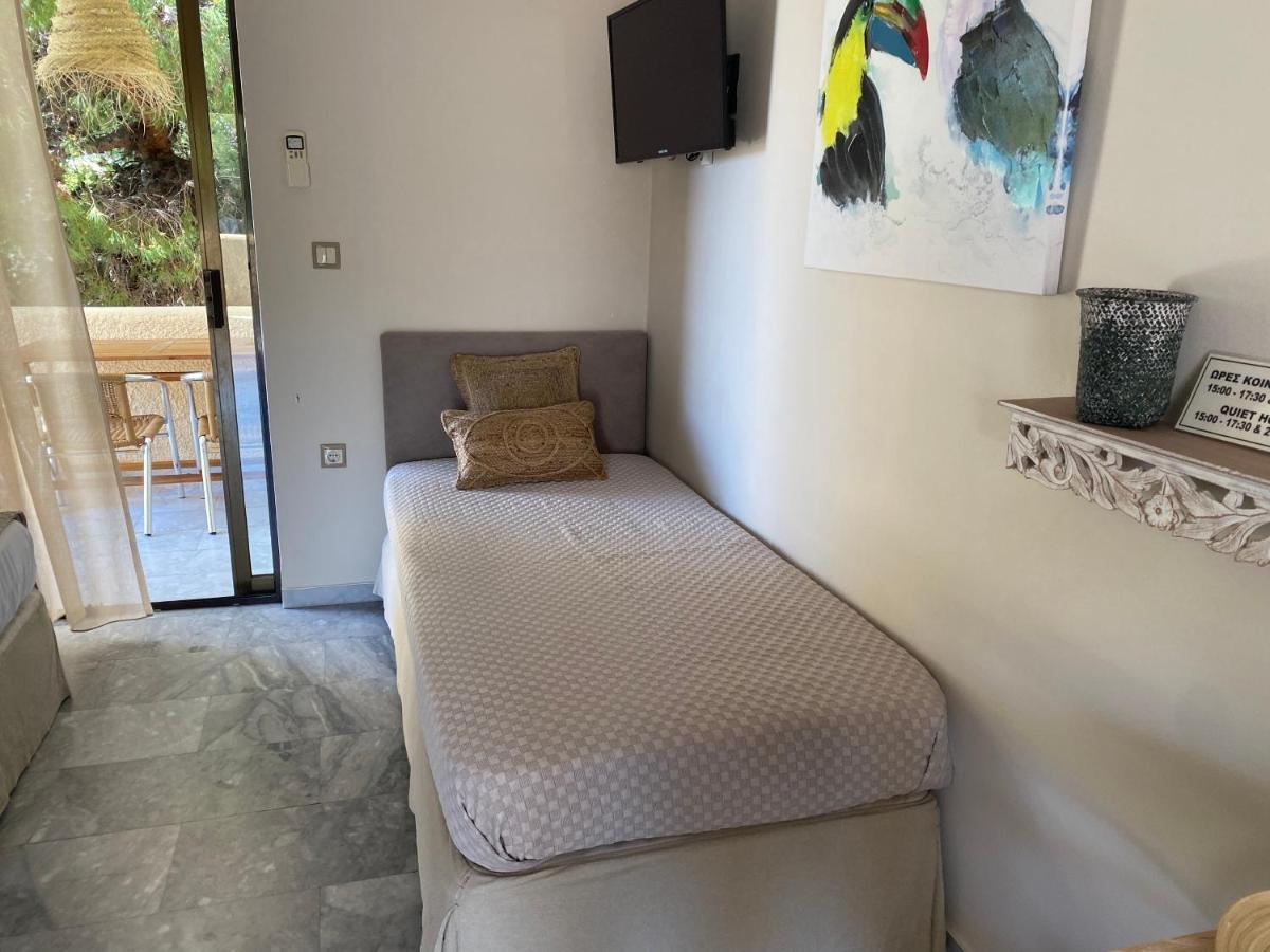 Aelia Houses Agia Marina  Екстериор снимка