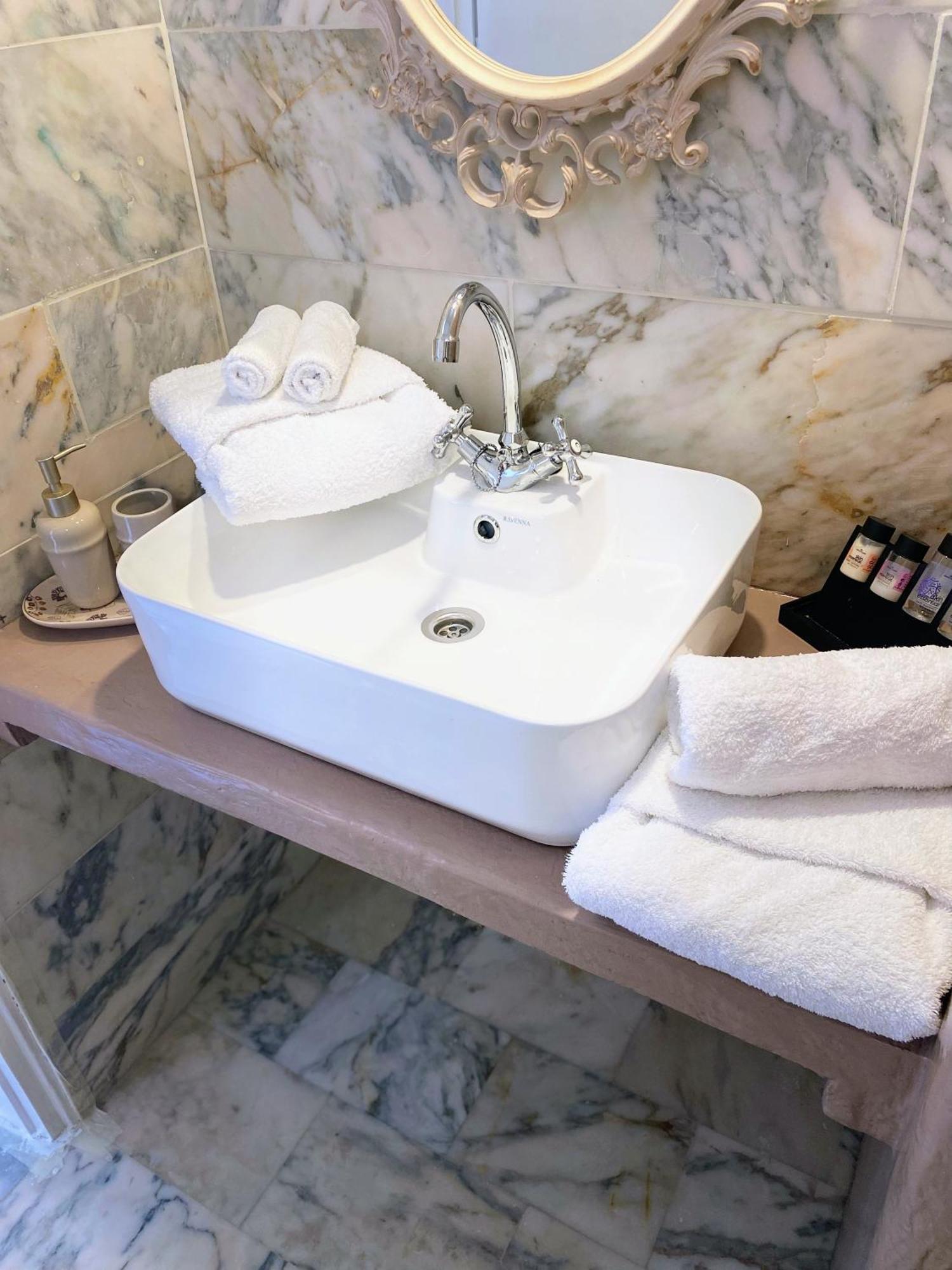 Aelia Houses Agia Marina  Екстериор снимка