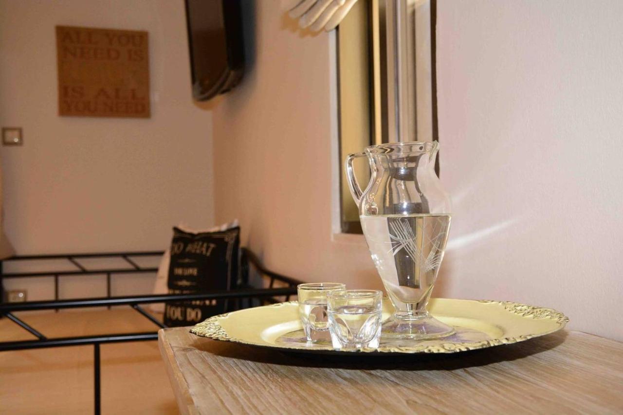 Aelia Houses Agia Marina  Екстериор снимка